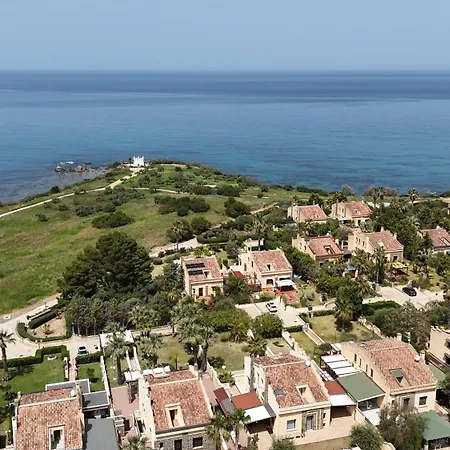 Nicuzza Sea Side, Swimming Pool * Cefalu